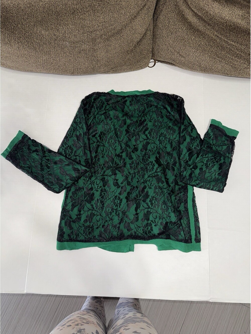 Cottage Vintage Emerald Green Black Lace Cardigan Knit Sweater Blouse Top Button - Picture 4 of 5